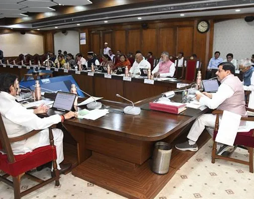 लोक कल्याणकारी और विकास कार्यों के लिए 19 हजार 810 करोड़ रूपये की स्वीकृति