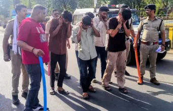 छिंदवाड़ा: 60 लीटर अवैध महुआ शराब जब्त, एक आरोपी गिरफ्तार; कुकड़ाजगत में उत्पात मचाने वाले चार बदमाशों पर भी कार्रवाई