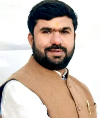 सांसद बंटी विवेक साहू ने विधायक सुनील उईके सहित अन्य को भेजा मानहानि का नोटिस