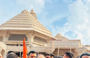 प्रकृति में सब वस्तुओं का विलय हो सकता है, लेकिन माँ का कभी विलय नहीं हो सकता…