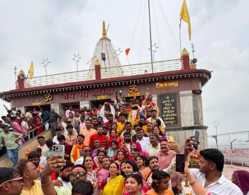 सांसद बंटी विवेक साहू ने अपने दृढ़ संकल्प के साथ छिंदवाड़ा से मैहर तक पूरी की 375 किमी की धार्मिक पदयात्रा