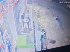 राह चलते हार्ट अटैक से पार्षद एवं अनुसूचित जाति मोर्चा के जिला अध्यक्ष की मौत सीसीटीवी में कैद हुई घटना