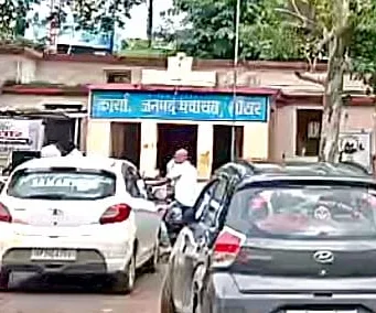 जनपद की प्रेम कहानी में नए खिलाड़ी के आने से उठा तूफ़ान
