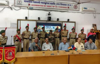 पीएम कॉलेज ऑफ एक्सीलेंस में एनसीसी रैंक सेरेमनी सम्पन्न
