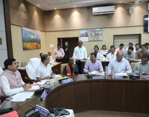 प्रत्येक शुक्रवार को दौरे पर रहेंगे अधिकारी – मुख्यमंत्री डॉ. यादव