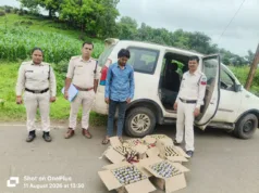 जायलो कार से शराब ढो रहा तस्कर गिरफ्तार