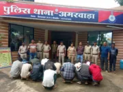 जंगल में बैटरी की रोशनी में जुआ खेलते 15 आरोपी रंगे हाथ गिरफ्तार, 1 फरार