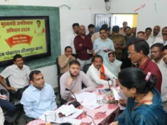 मुख्यमंत्री जनविश्वास अभियान बीसापुरकलां और आसपास के ग्रामों में पहुंचे कलेक्टर, लापरवाही पर नोटिस…