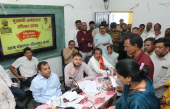 मुख्यमंत्री जनविश्वास अभियान बीसापुरकलां और आसपास के ग्रामों में पहुंचे कलेक्टर, लापरवाही पर नोटिस…