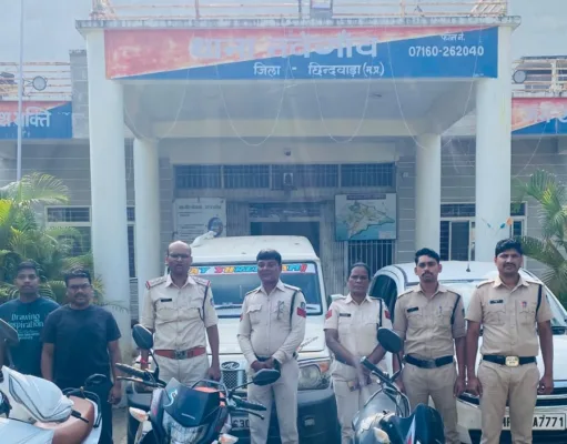 जुंआ खेलते 02 गिरफ्तार 08 फरार, मौके से 02 कार, 04 मोटर सायकिल जप्त