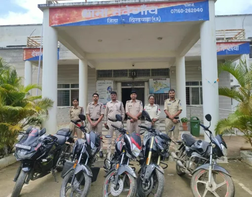 नवेगांव पुलिस ने जुंआ फड़ से 03 जुवारी को पकड़ा,10 मौके से फरार 05 वाहन जप्त