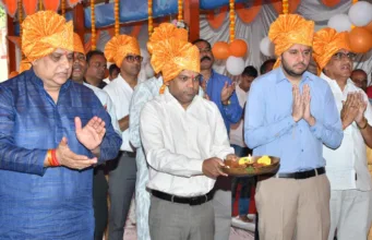 शक्ति, शौर्य और रक्षा के प्रतीक शस्त्रों का किया गया पूजन